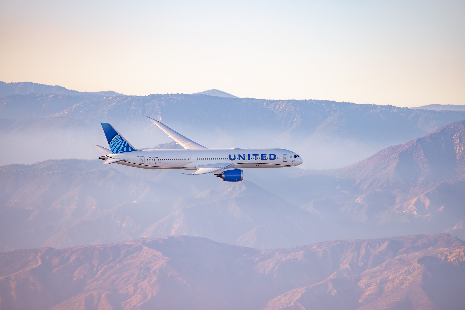 Fly direct to Adelaide with United Airlines