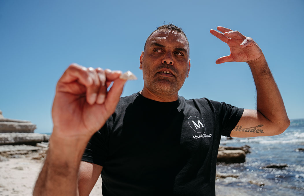 FP UNTOLD PAULY 1052X680