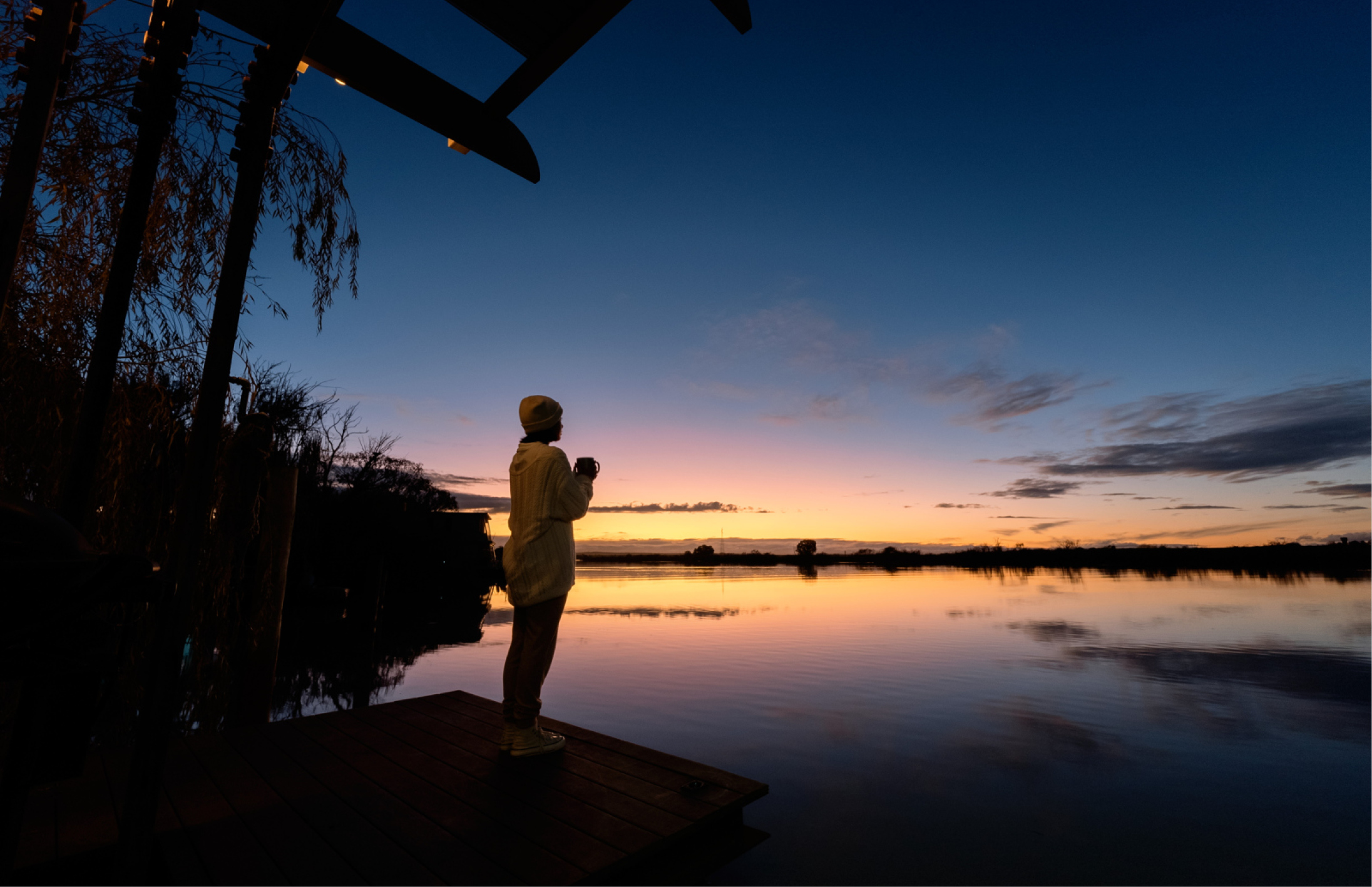 RIVERLAND BILLS BOATHOUSE 1052X680 016