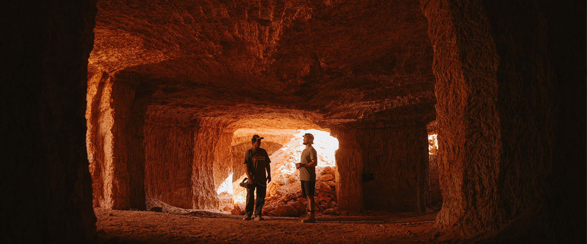 Placid Gems Cooberpedy Untold 1920X800