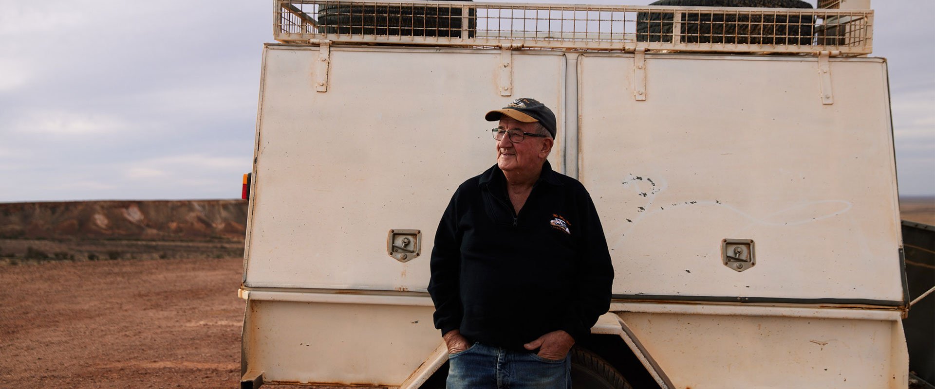Outback Mail Runner Flinders Ranges 1920X800